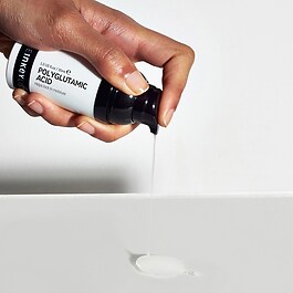 Feuchtigkeitsserum mit Polyglutaminsäure